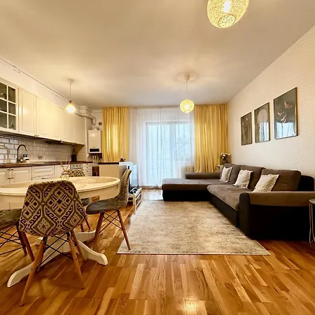 Apartment Cozy Family